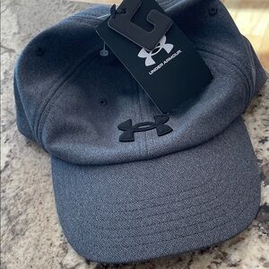 NWT Under Armour Dark Gray Logo Baseball Cap